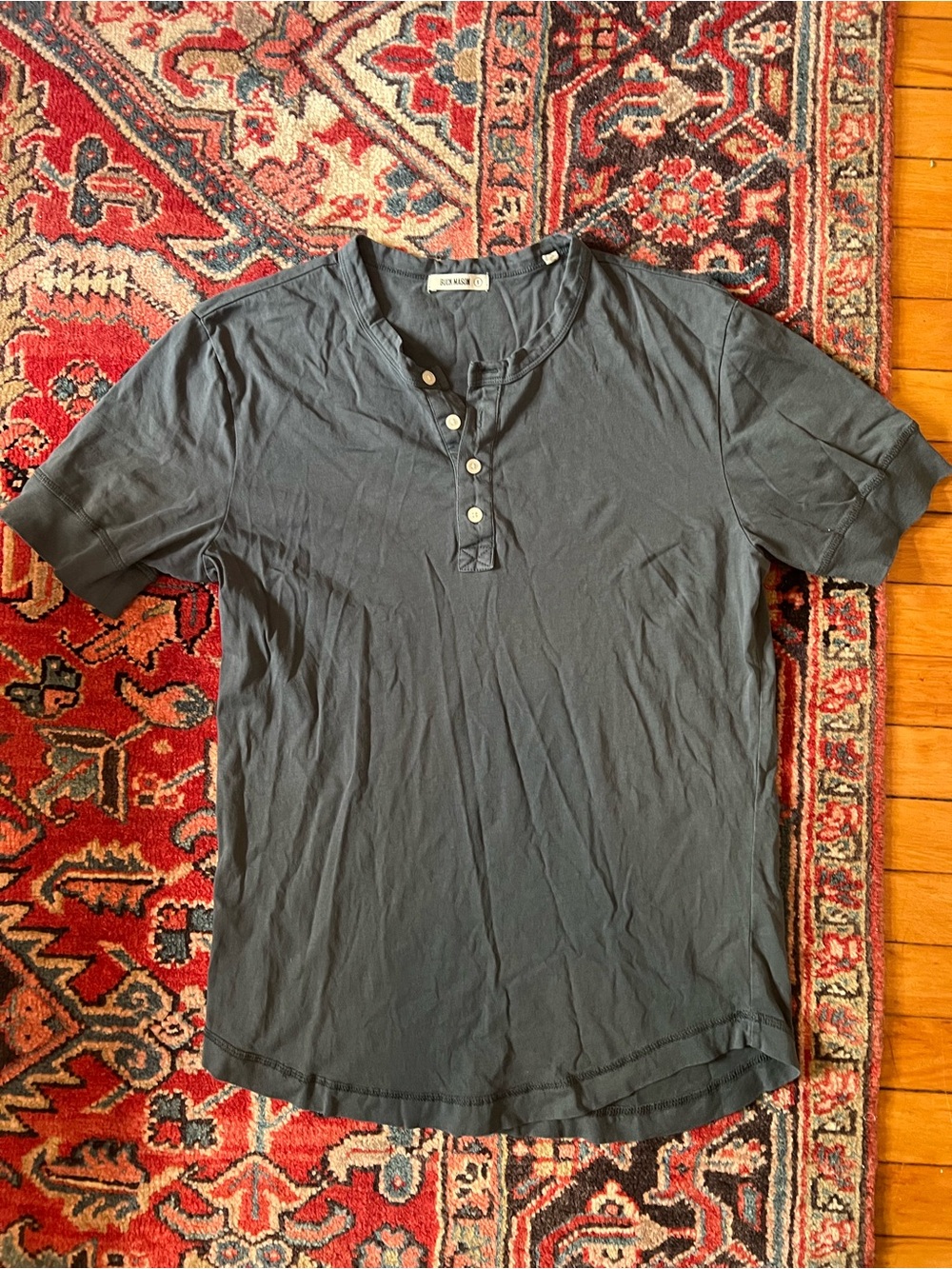 Buck Mason Short Sleeved Curve Hem Henley in Dark Grey— Mens Small